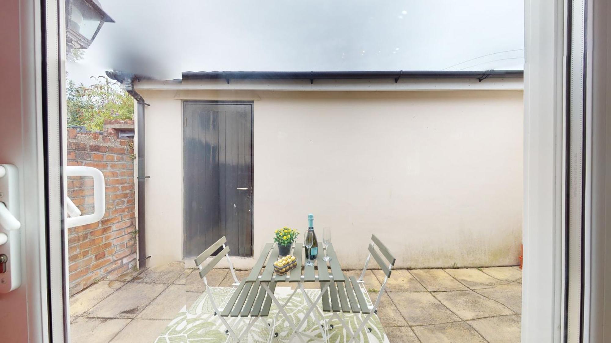 Cosy Cardiff Apartment And Patio Экстерьер фото