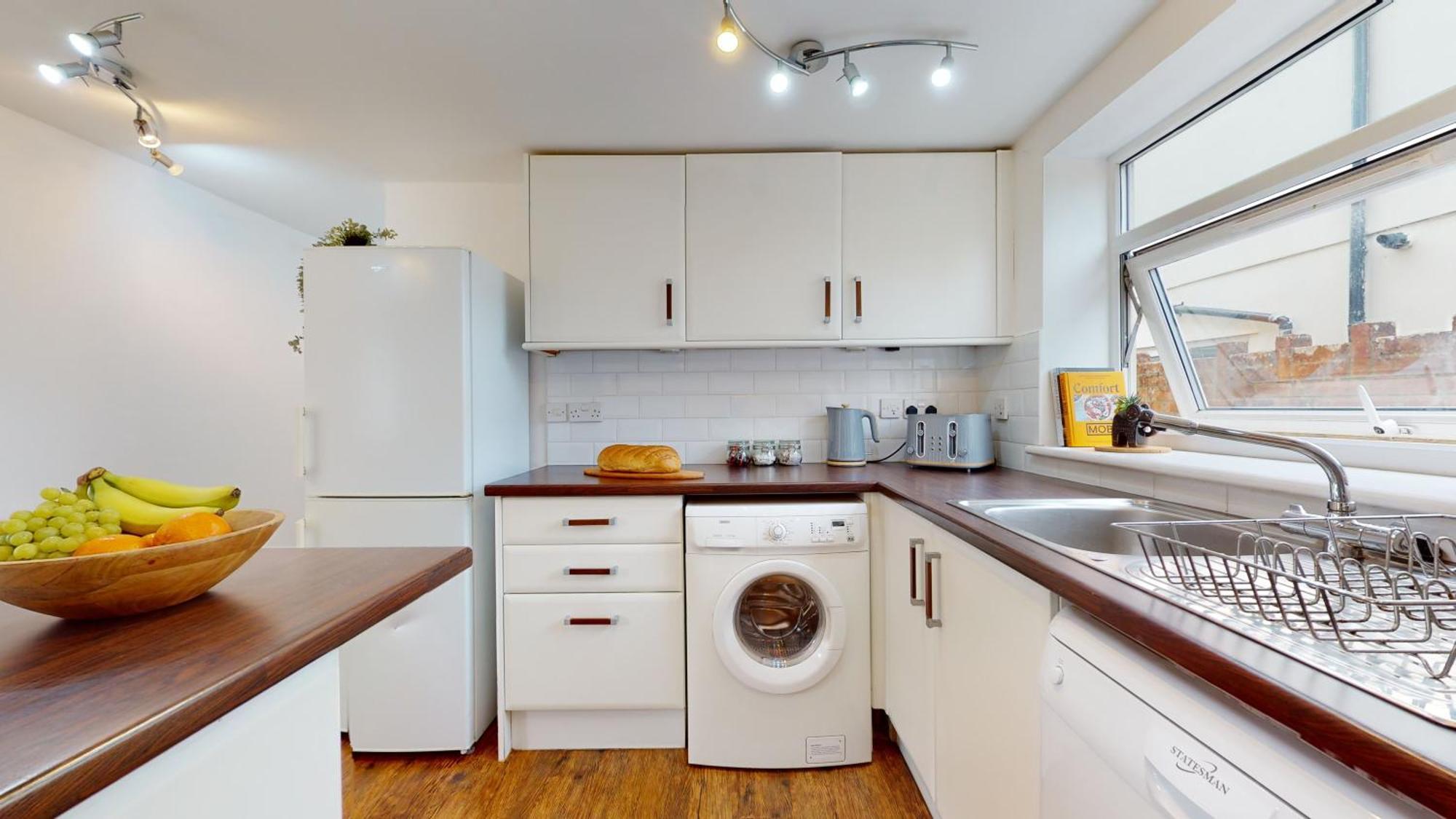 Cosy Cardiff Apartment And Patio Экстерьер фото